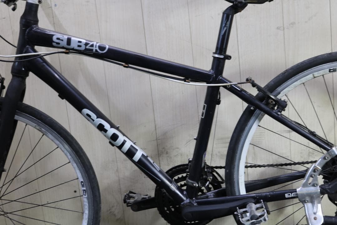 スコットSCOTT sub40 700C アルミ 24速 440mm クロス