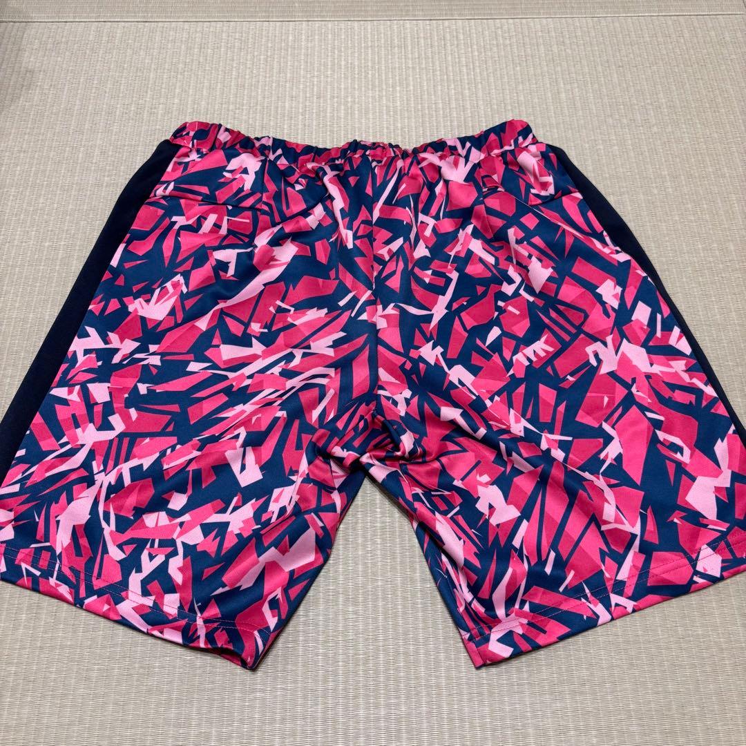 【美品】日本代表モデル　ハーフパンツ　Lサイズ　ヨネックスバドミントン15142
