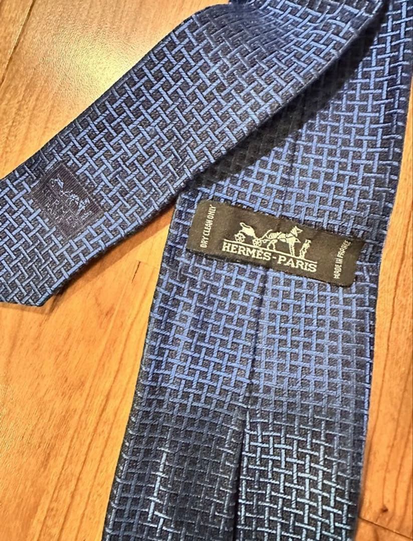 HERMES-PARIS ネイビー 幾何学模様 ネクタイ2本セット