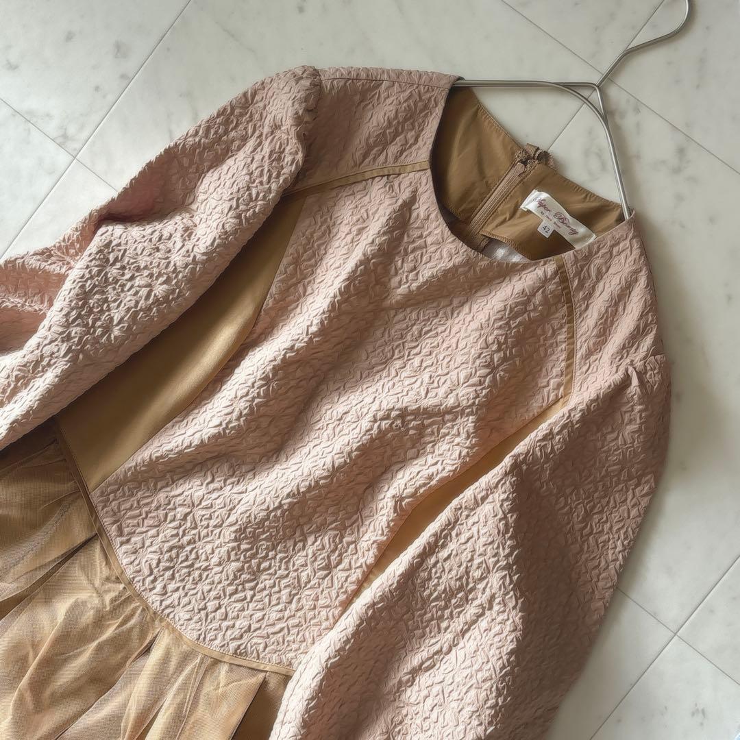 美品 スーパービューティ 24AW ロングワンピース チュール エンボス パフ袖