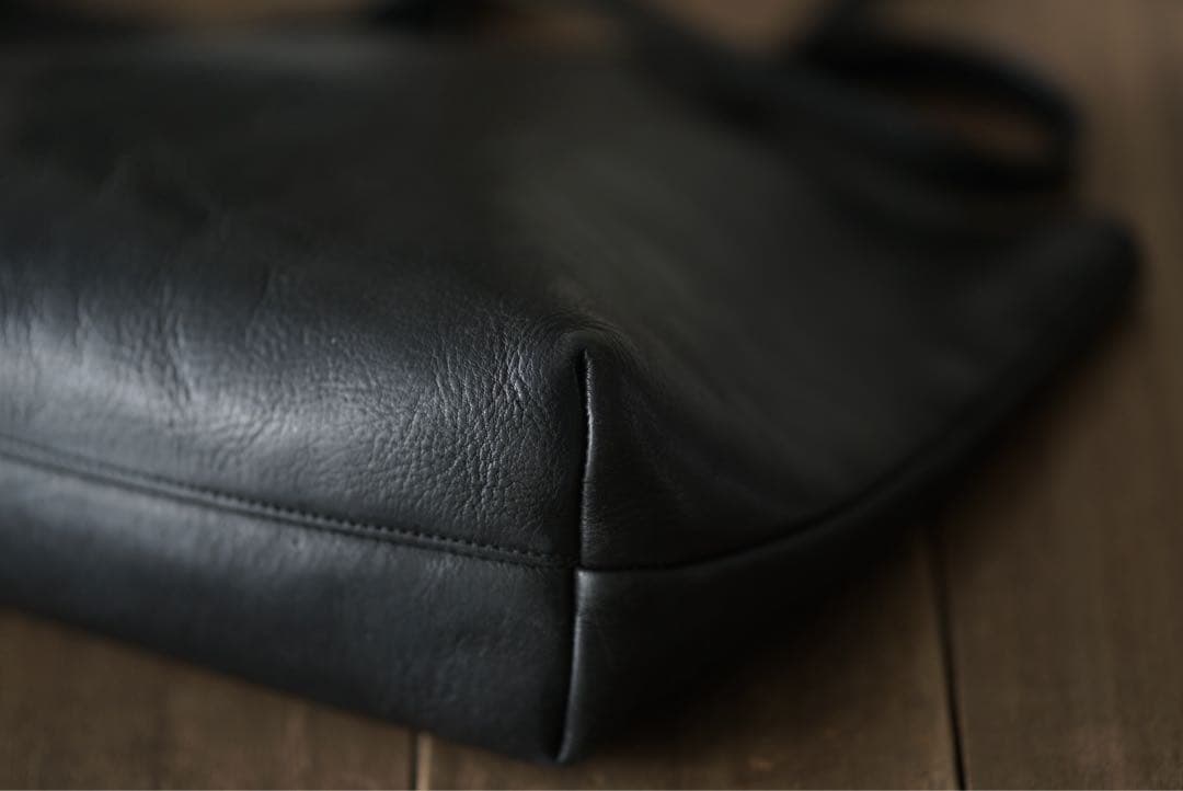 SLOW for Beams 栃木レザー トートバッグ 黒
