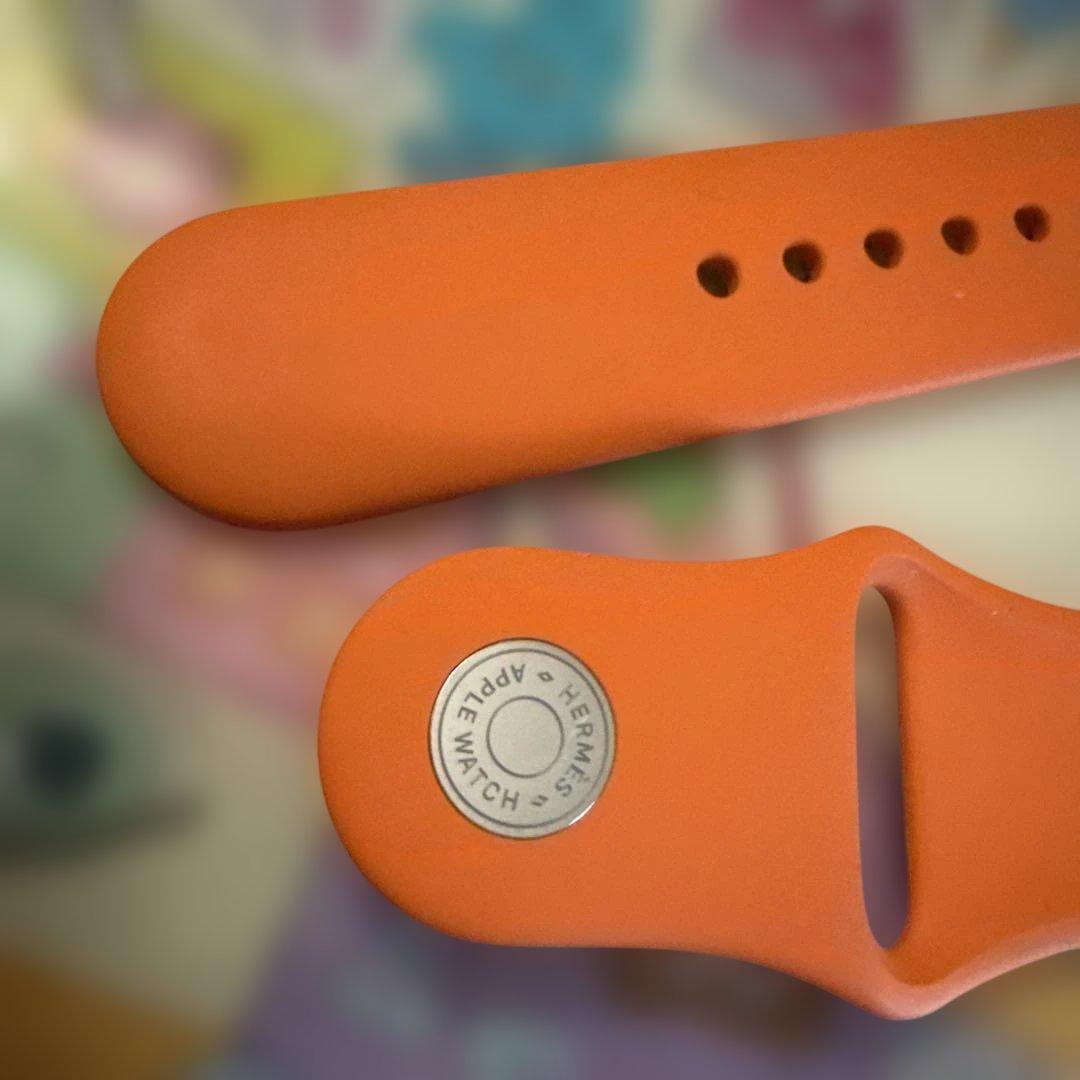 装着僅美品Apple Watch エルメス　オレンジ　スポーツバンド　38/40