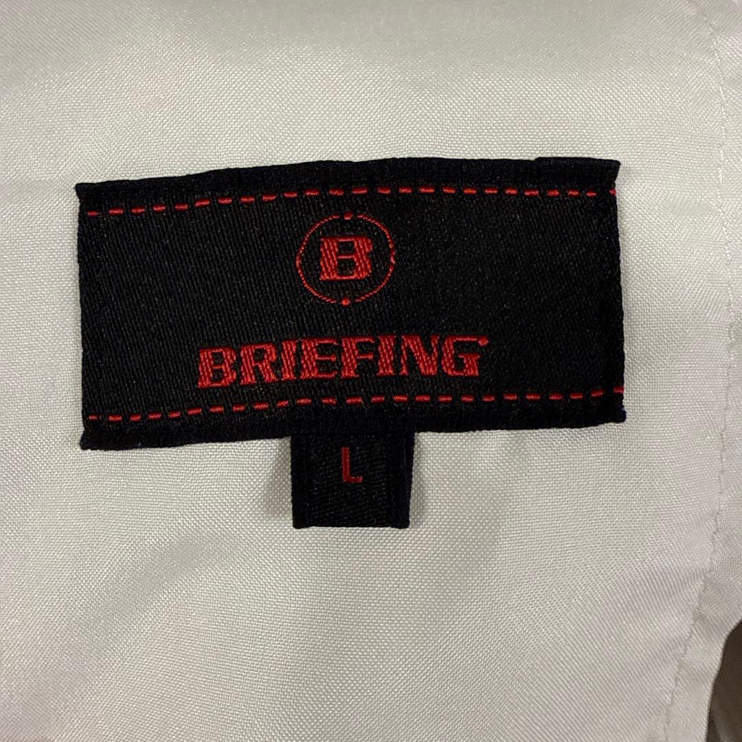 BRIEFING ホワイト ショートパンツ フロントボタン付き