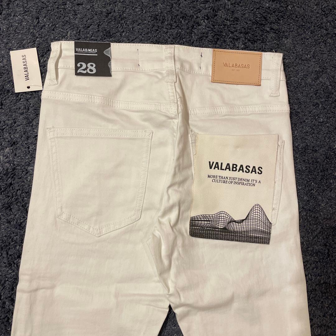 VALABASAS ホワイト スキニーデニム 新品タグ付き