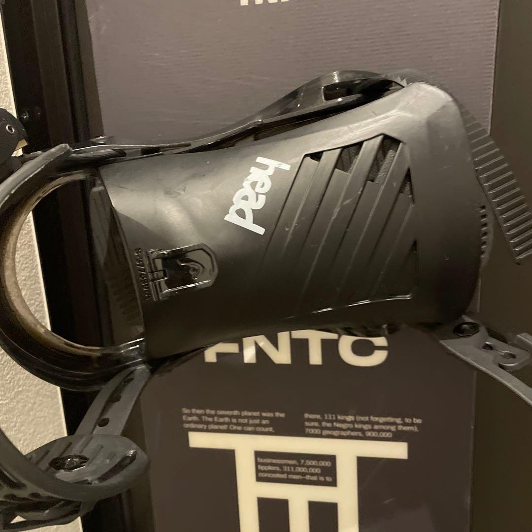 FNTC TNT R139ビンディング付き！グラトリフリーラン22-23モデル