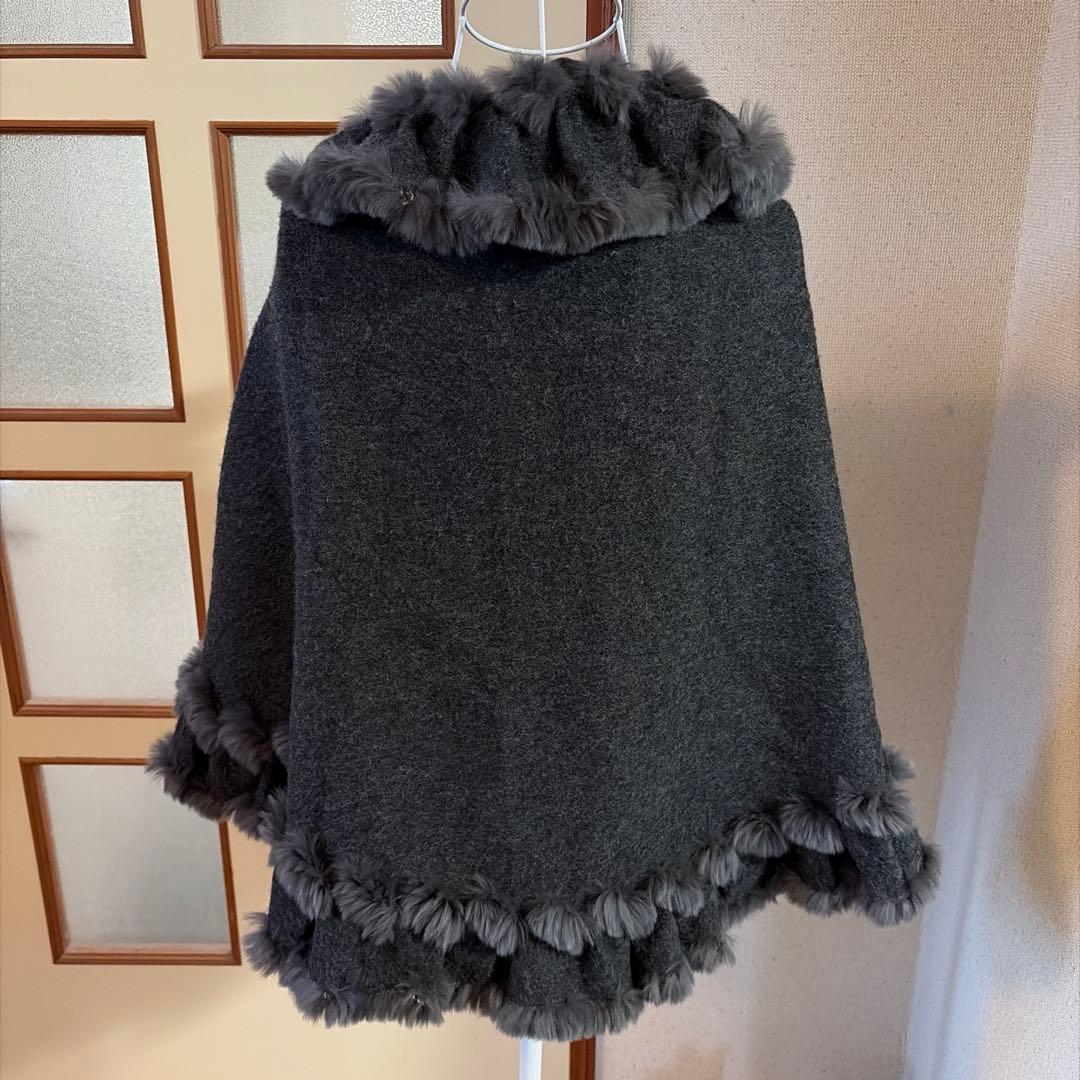 ランバンコレクション　ファー付きポンチョ　ウール　グレー　ラビット　ケープ