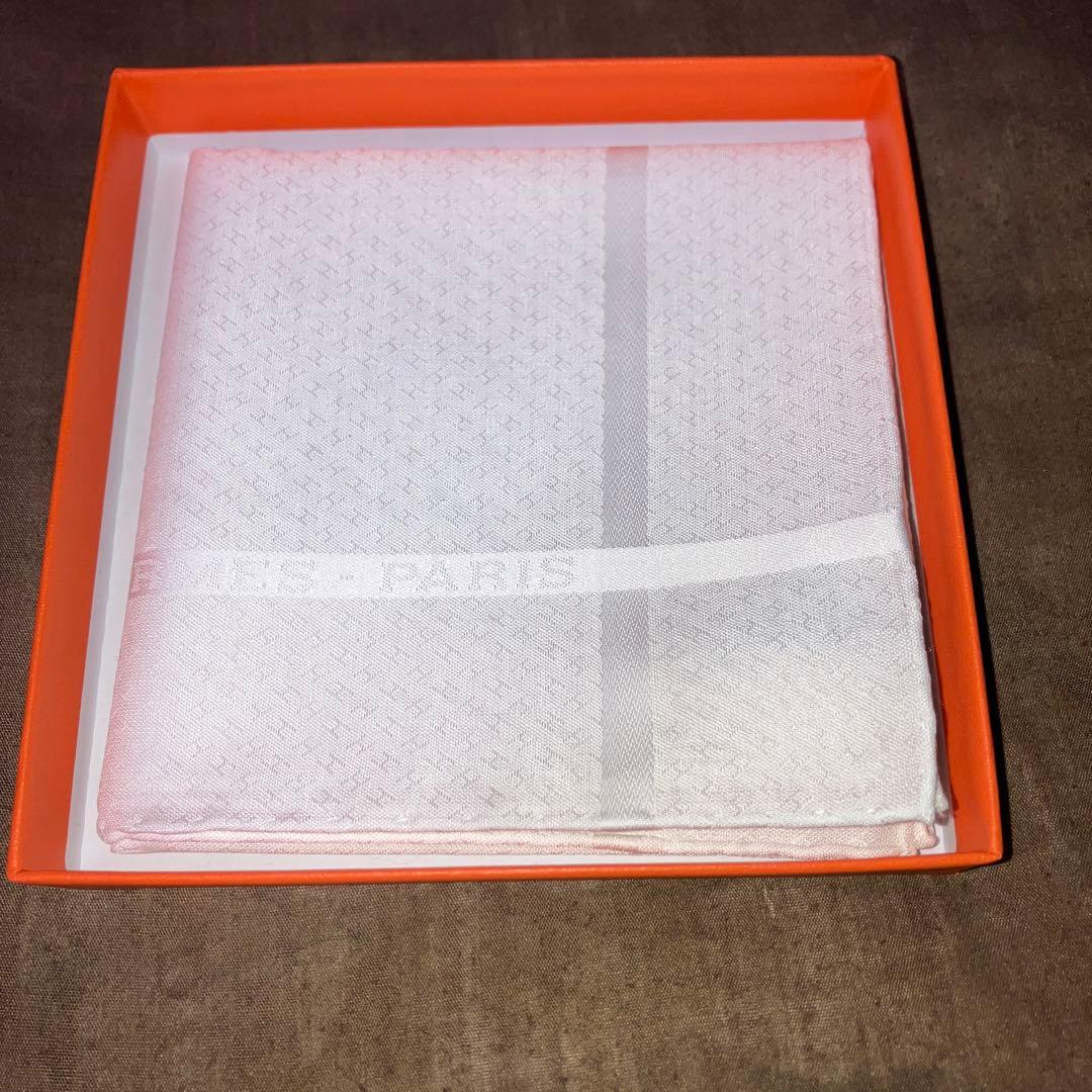 【新品未使用】HERMES コットン100% ホワイト ハンカチ スカーフ