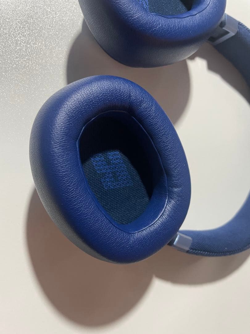 JBL LIVE 770NC ワイヤレスヘッドホン ブルー