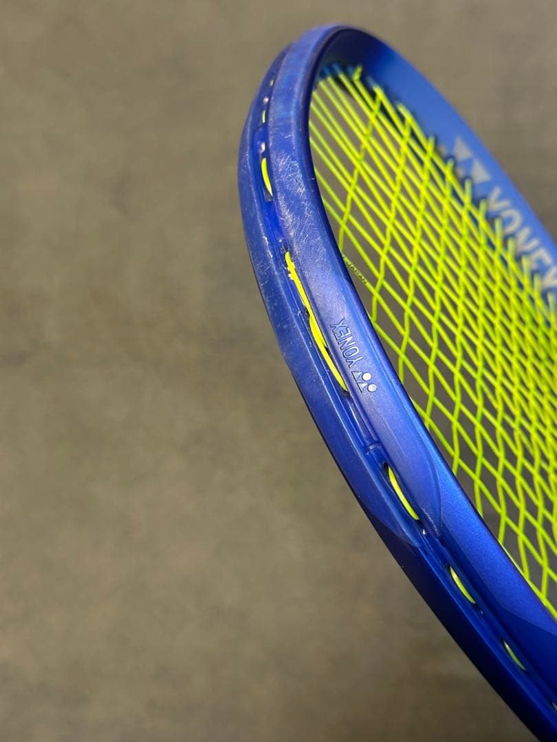 【美品】YONEX EZONE100 TOUR G3