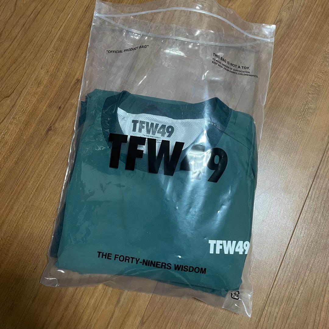 定価8万　極美品　TFW49 セットアップ　グリーン　L