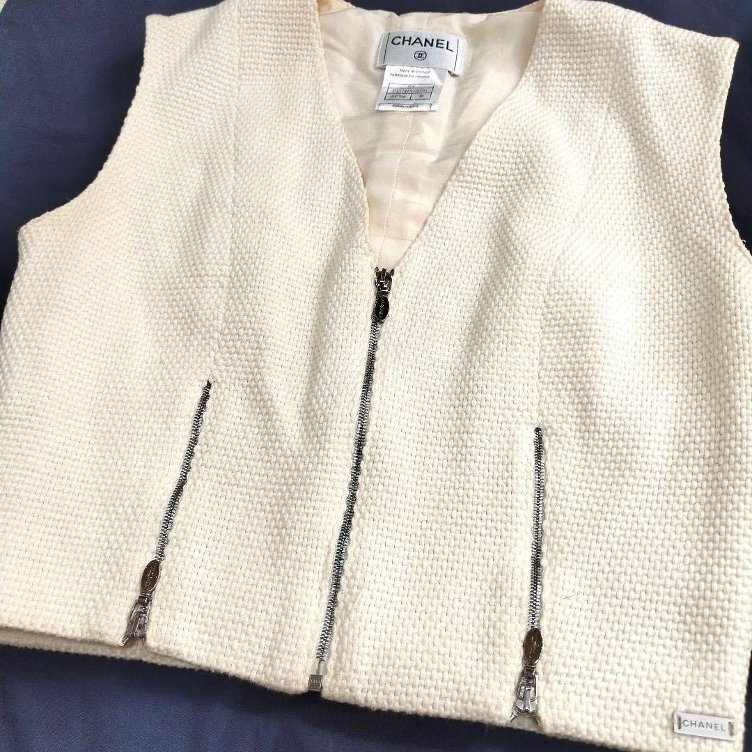 19660✨️CHANEL ロゴプレート ツイード ジップ ベスト コットン 38