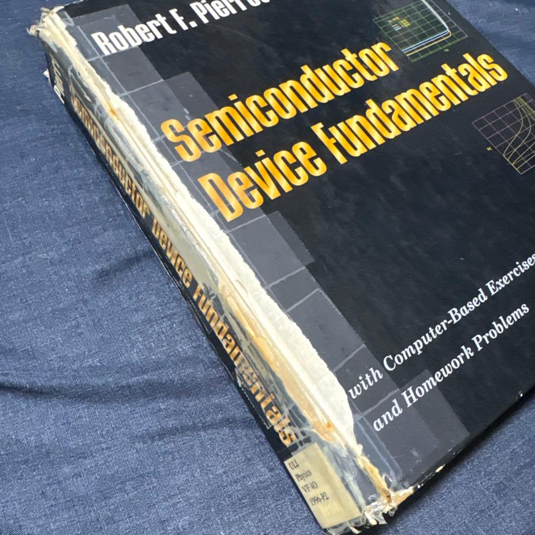 洋書 Semiconductor Device Fundamentals