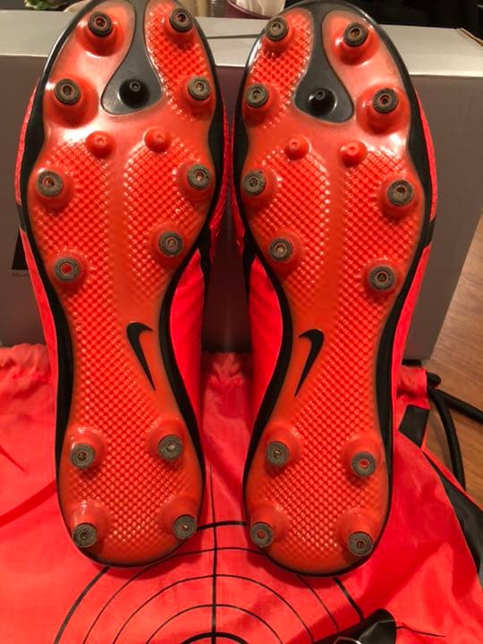 NIKE ファントムヴェノムエリート AG-PRO 25.5cm