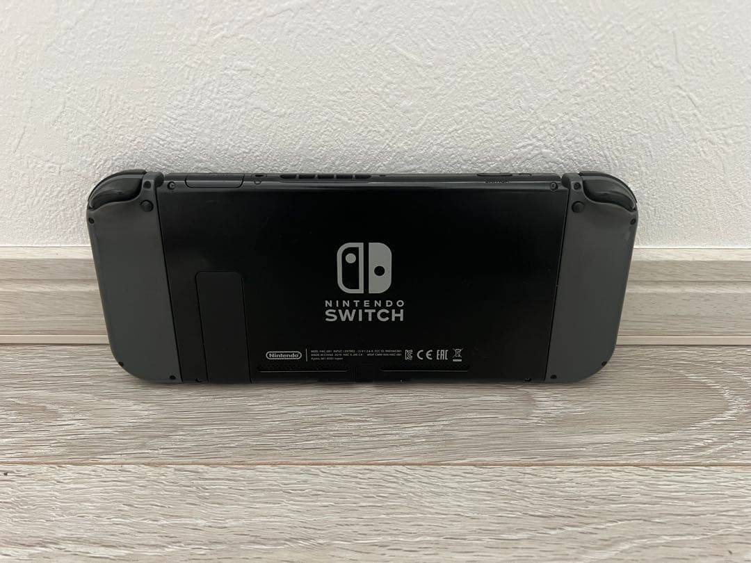 Nintendo Switch（本体とすぐ遊べる周辺セット）