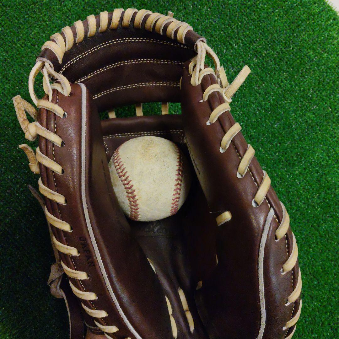 Wilson 硬式キャッチャーミットCM33型
