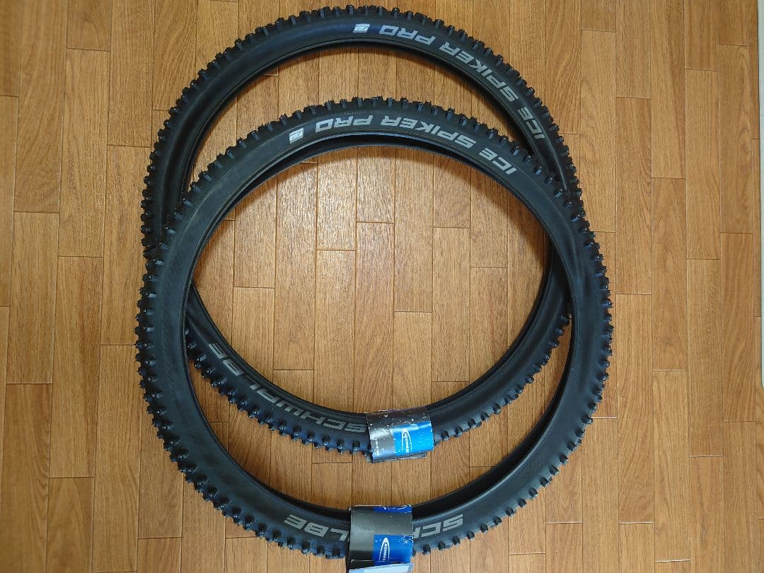 SCHWALBE ICE SPIKER PRO 26インチ　2本セット