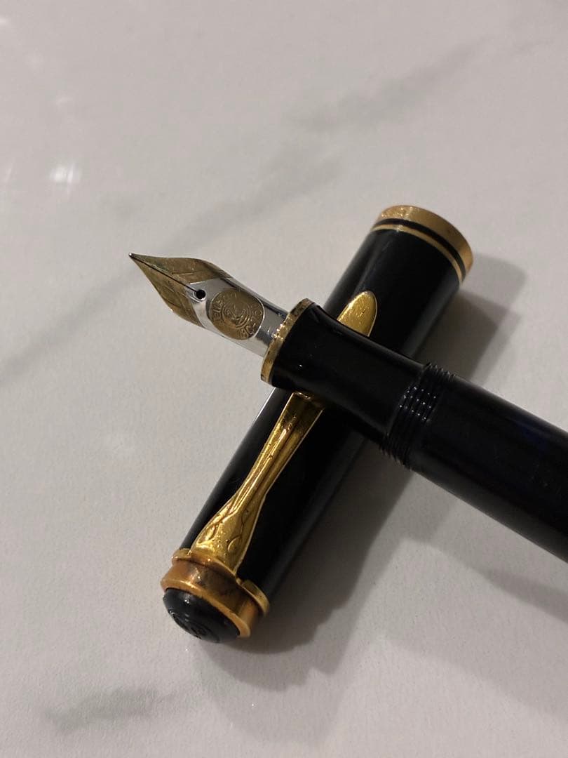 ペリカンGERMANY 18K万年筆 ★ペン先 18C-750 F★ 現状品