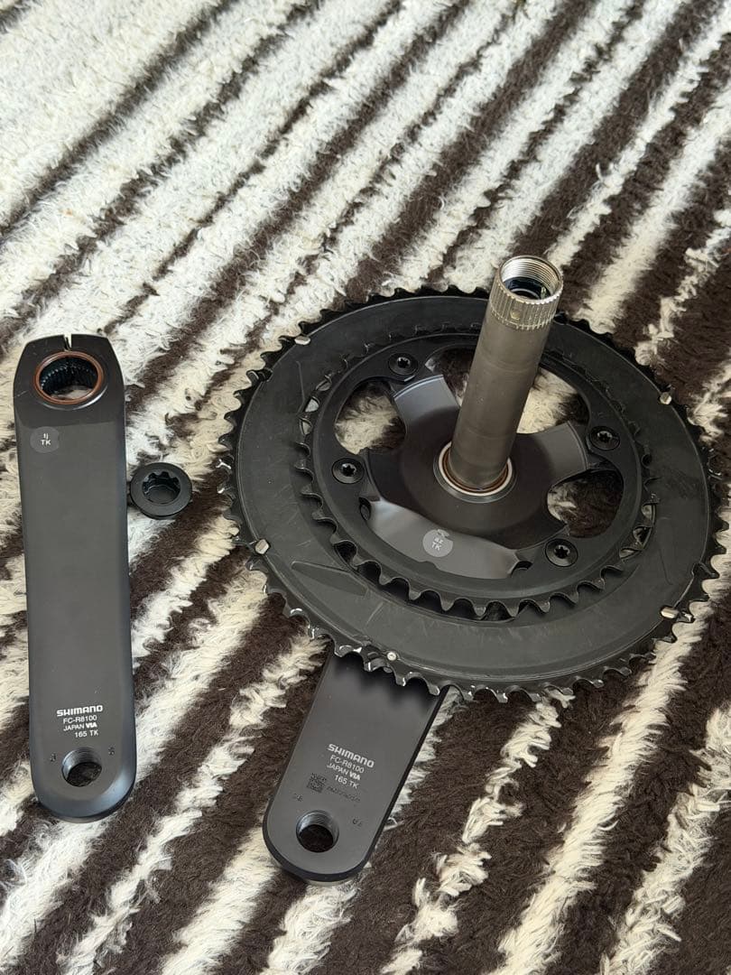 SHIMANO ULTEGRA クランクセット ブラック中古。美品