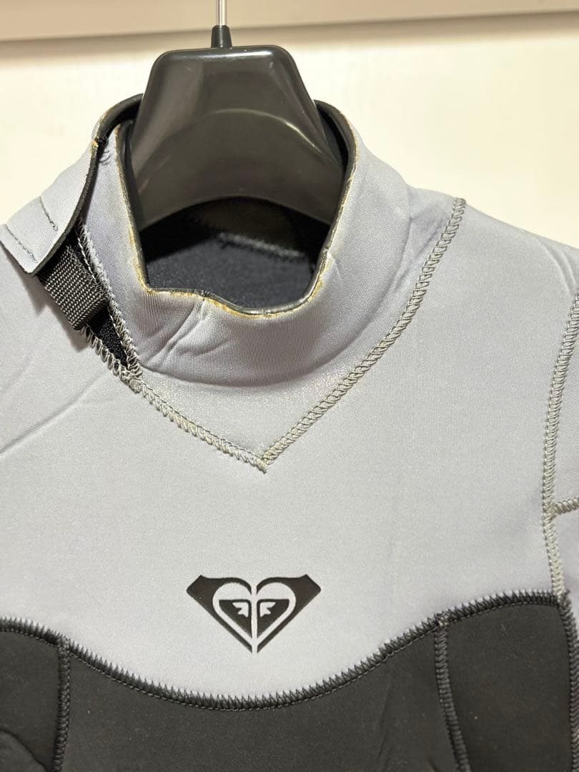 ロキシー 長袖ショートウェットスーツ グレー/ブラック　ロングスプリング　ML