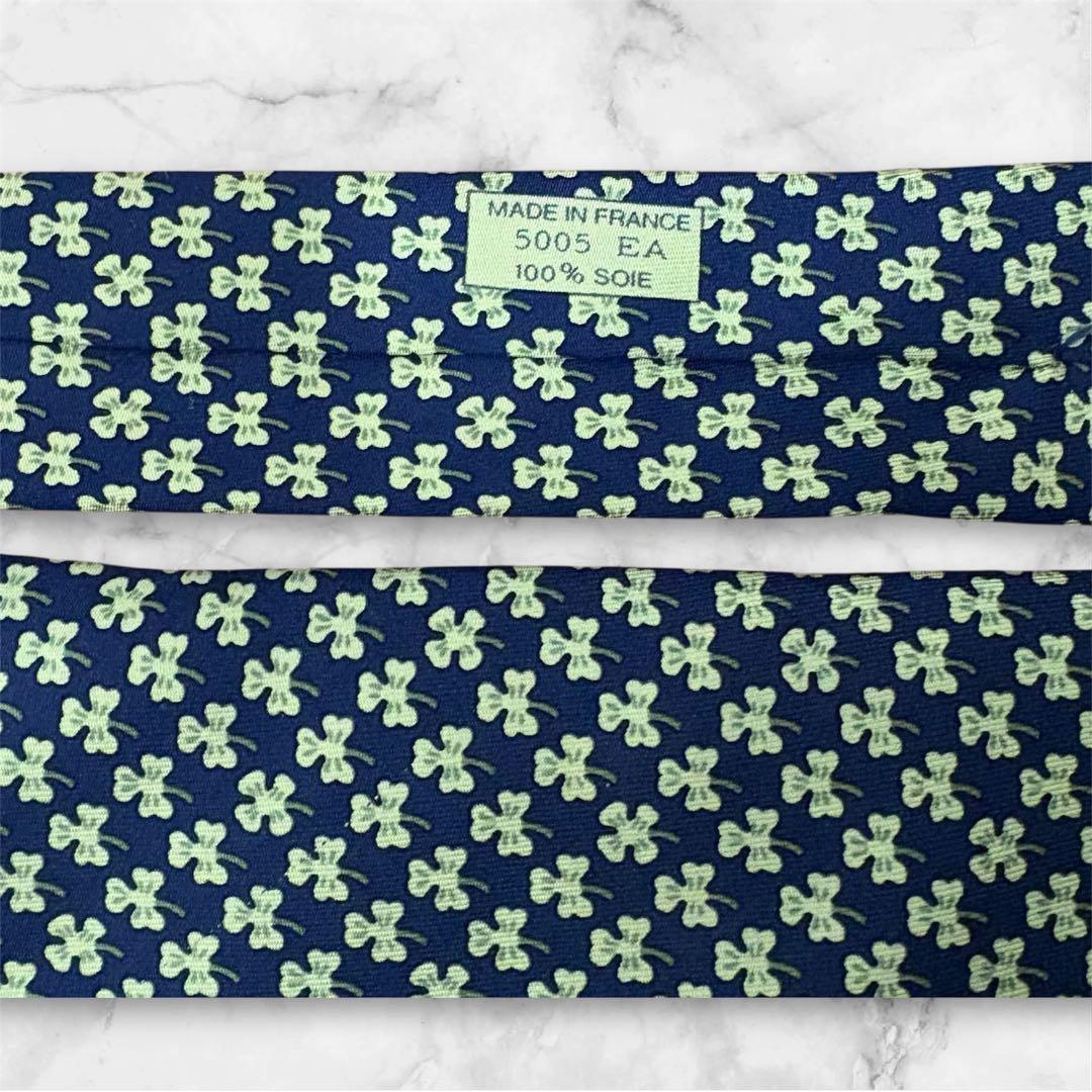 【春におすすめ】HERMES ネクタイ クローバー柄 ネイビー シルク100%