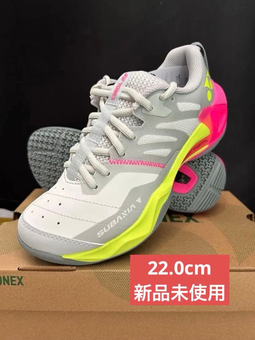 22.0cm サブアクシアウィメン　新品未使用　YONEX バドミントンシューズ