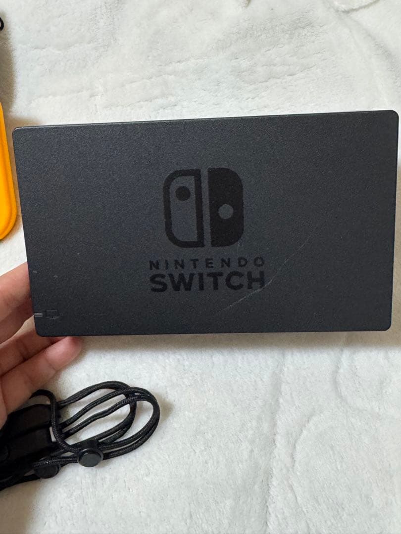 Nintendo Switch 本体 イエロー/パープル