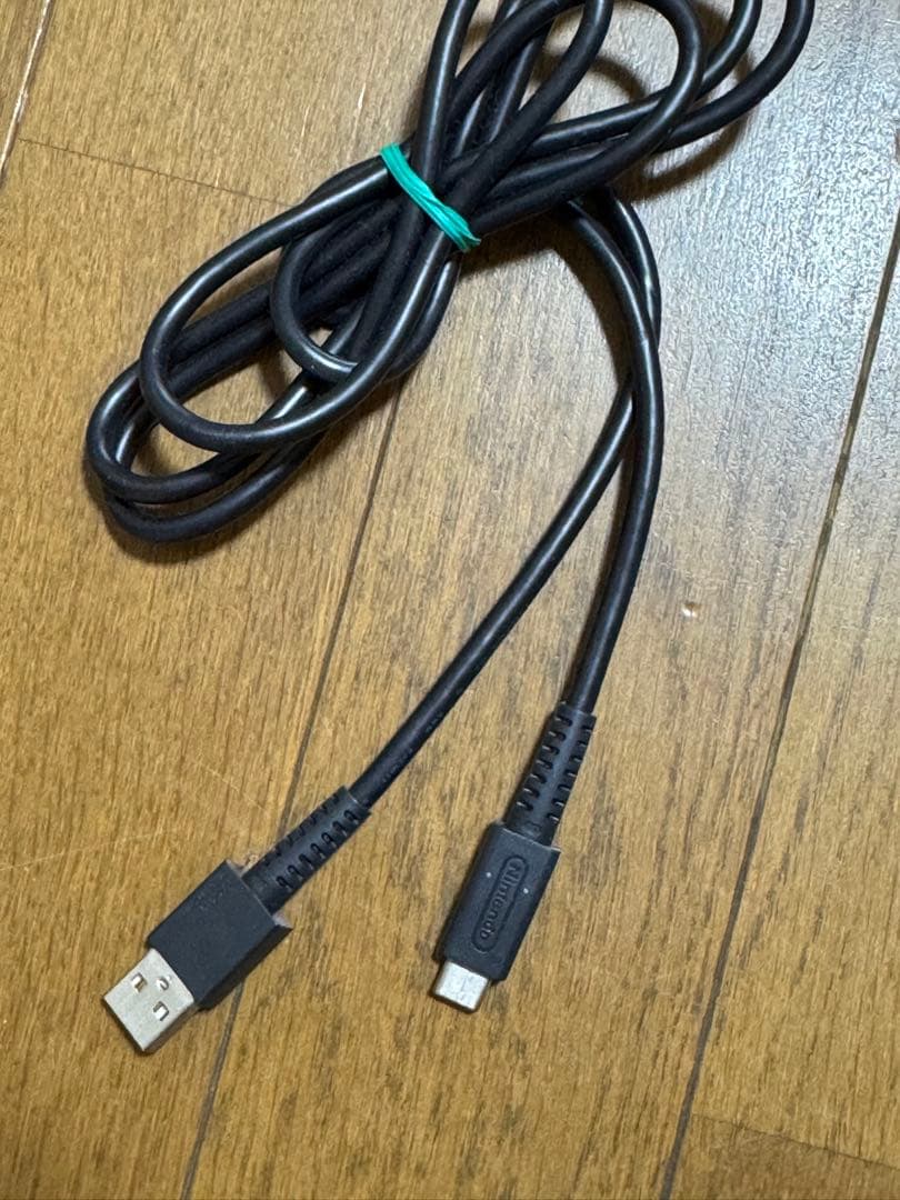 Nintendo Switch 本体 イエロー/パープル