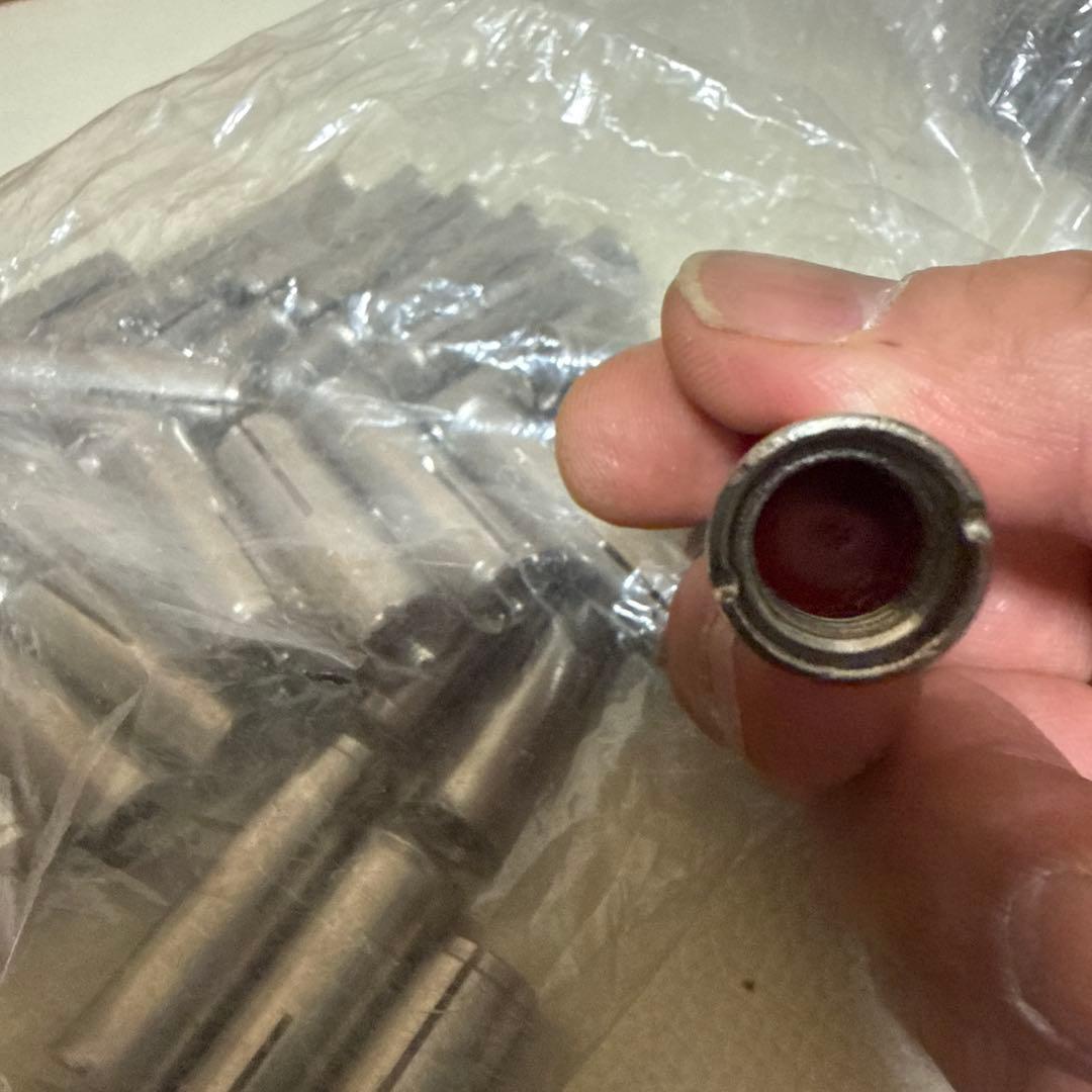 ヒルティーHKD－ＳＲ　3分ステンレス3/8x40ミリ35本❗️かなりお得ですよ‼️