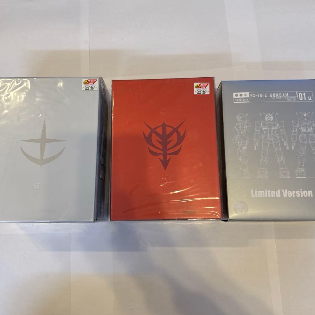 【新品未開封】機動戦士ガンダム DVD-BOX 〈初回限定生産〉＋限定フィギュア