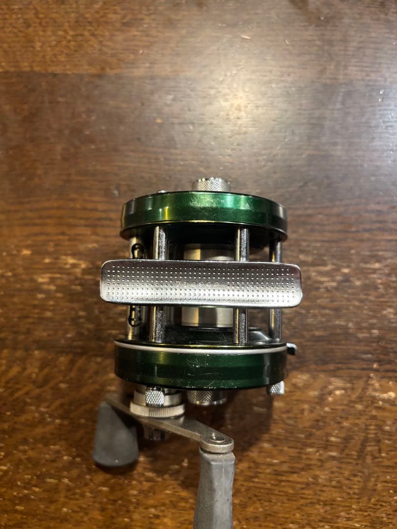 Ambassadeur 5500D ベイトリール 緑　アブ