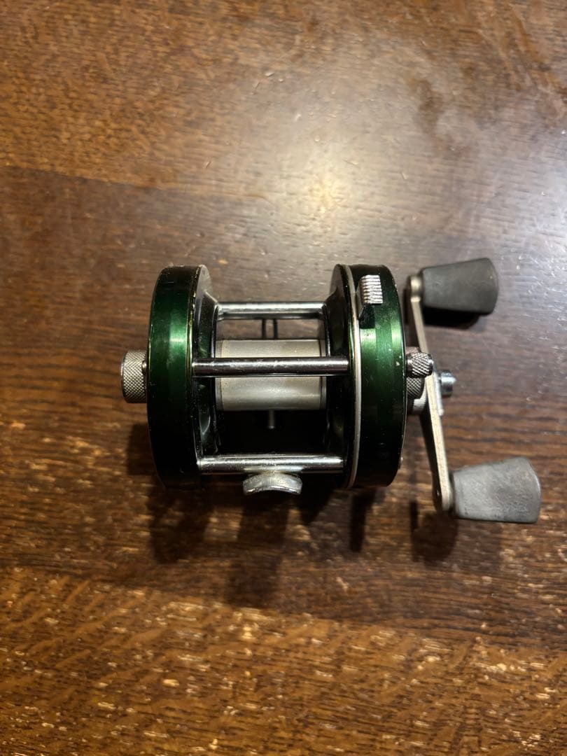 Ambassadeur 5500D ベイトリール 緑　アブ