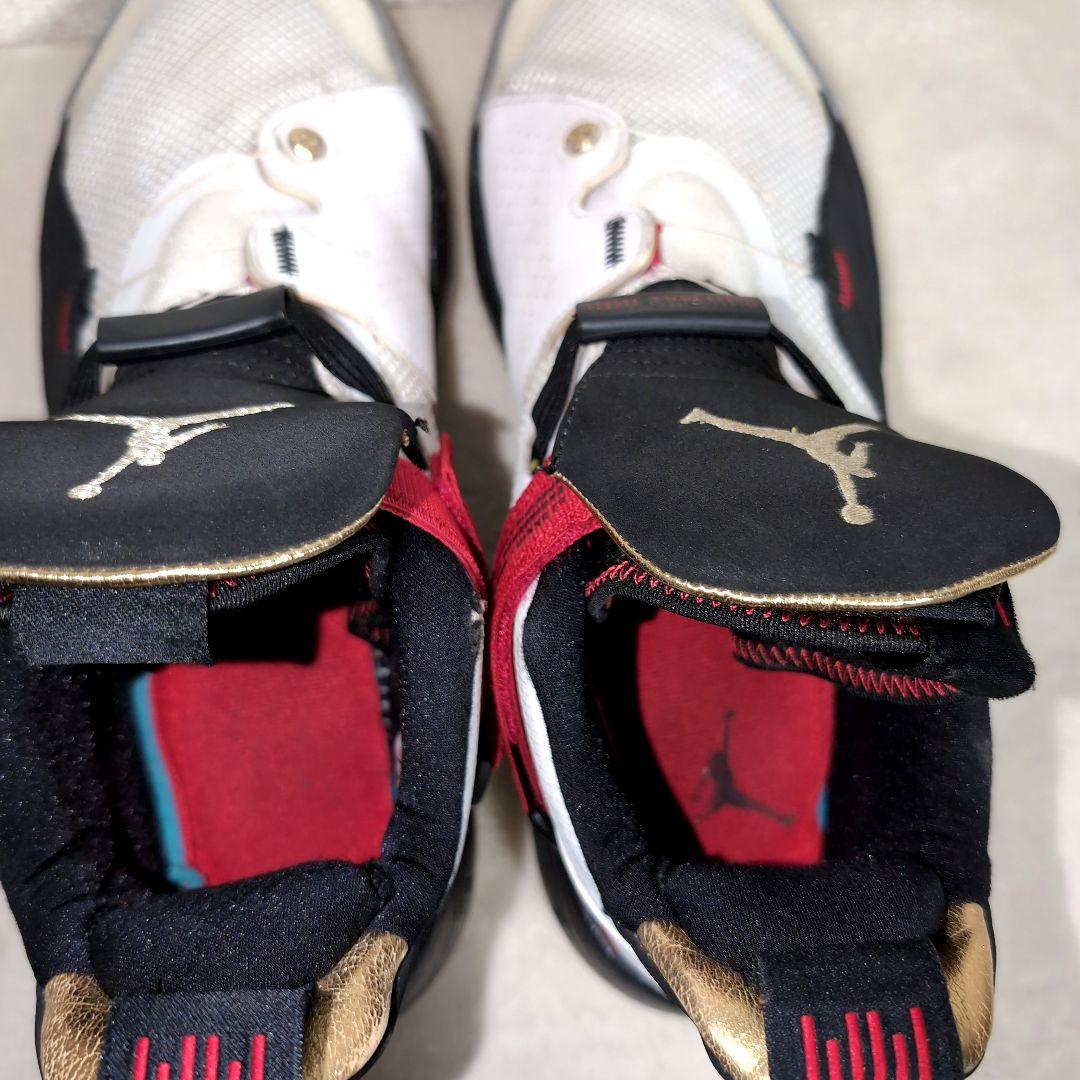 dn7 NIKE AIR JORDAN33 スニーカー ハイカット 27.5cm