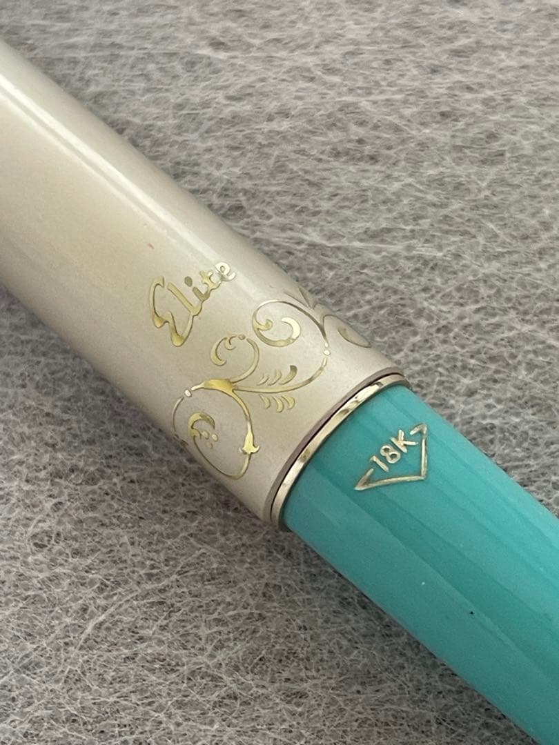 PILOT ターコイズ 万年筆 キャップ式