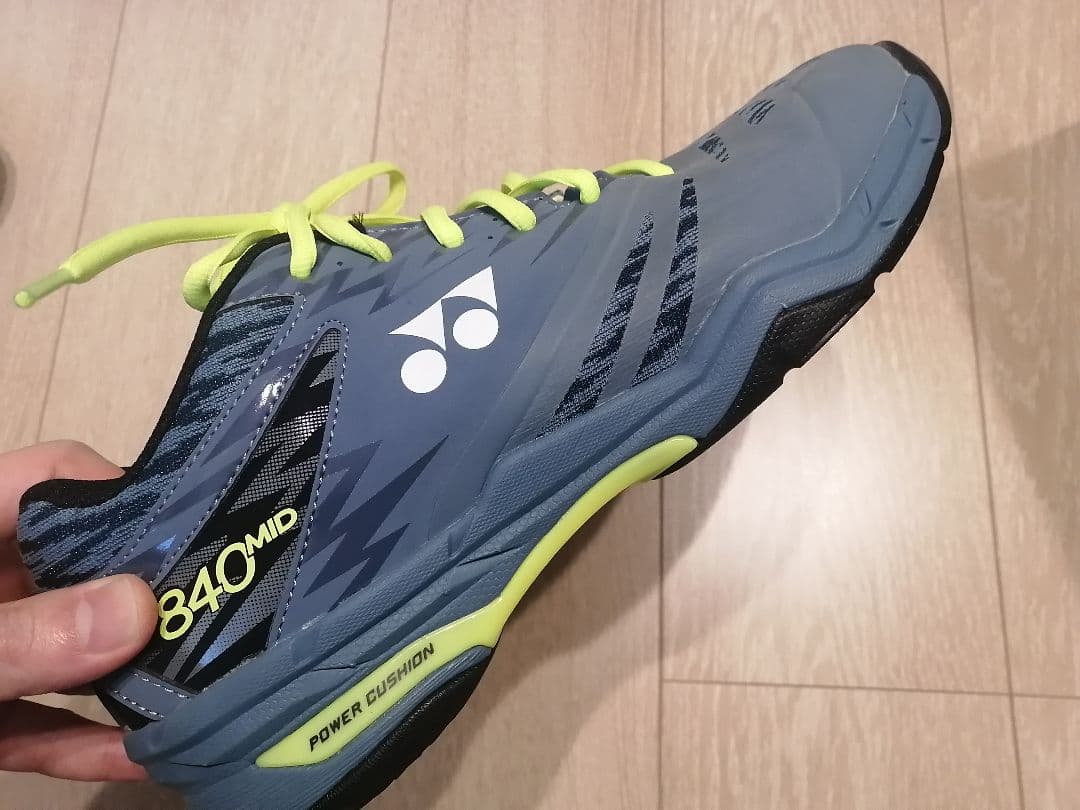 ​ヨネックス バドミントンシューズ 840 MID 3Eワイド