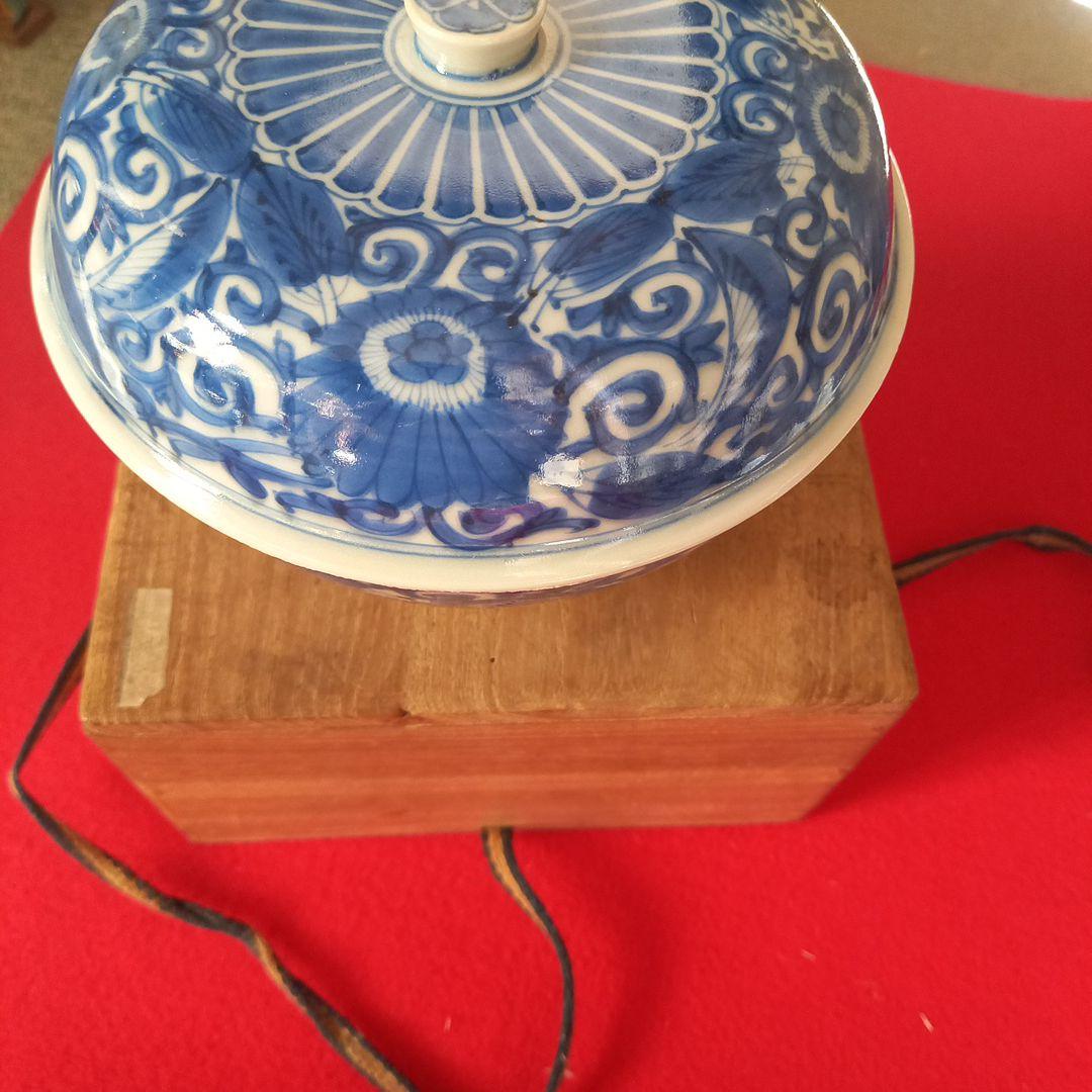 蓋付き煮物椀 青白花柄　染付　江戸後期位　箱付き