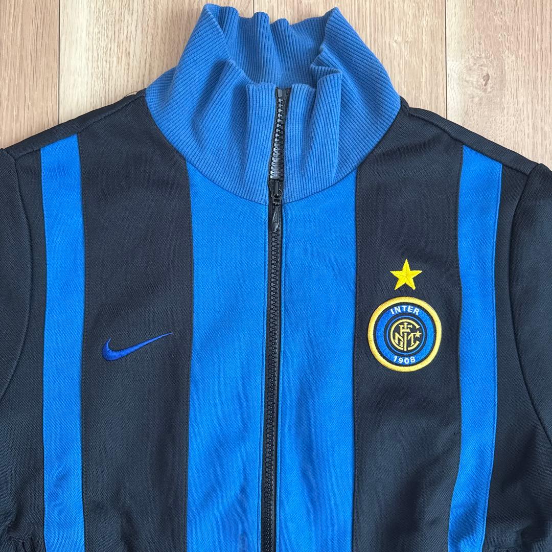 サッカー　インテル　ジャージ　ナイキ　トラックトップ