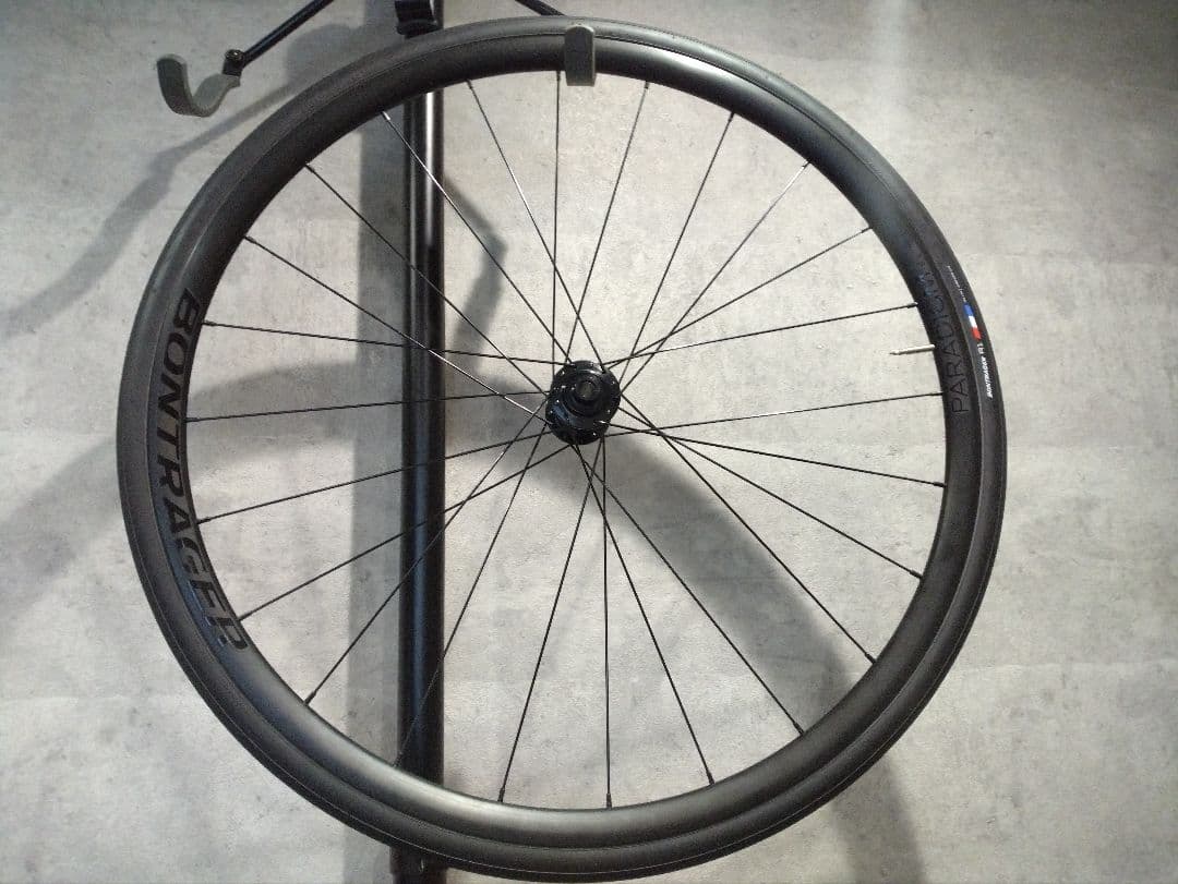 bontrager paradism 700-28c trek ホイール タイヤ