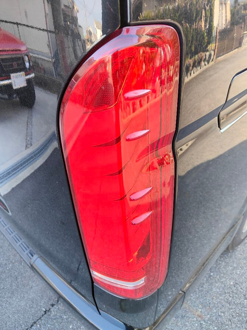 美品　ハイエース用Valenti Jewel LED Tail Lamp RCΣ