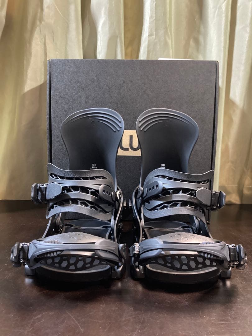 FLUX SR 24-25 Ｓ