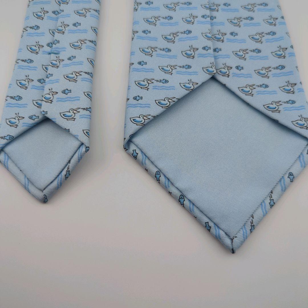 【美品】HERMES エルメス ネクタイ 水色 アヒル柄 シルク100% 動物柄