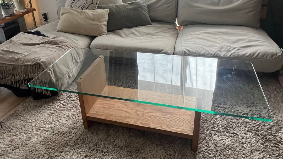 ゆか様購入予定 MOMO NATURAL GLASS LOW TABLE