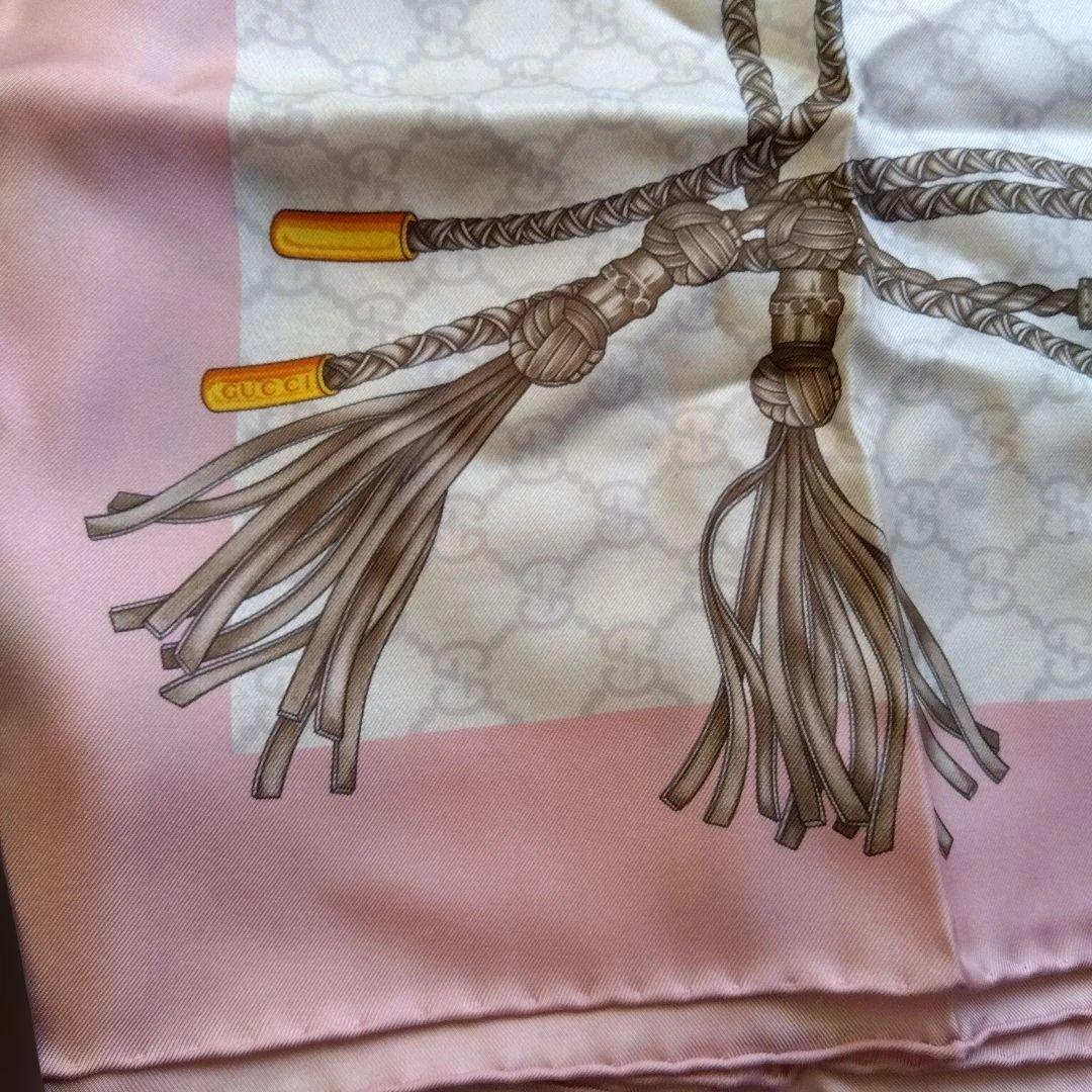 v*e様 【新品・未使用】GUCCI シルクスカーフ ピンク/ホワイト 67×6