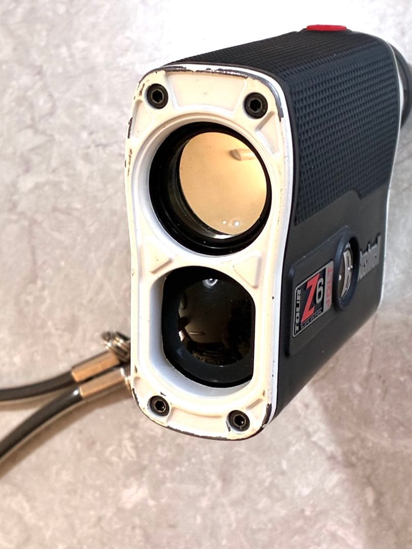 Bushnell ゴルフ用距離計 ケース付き