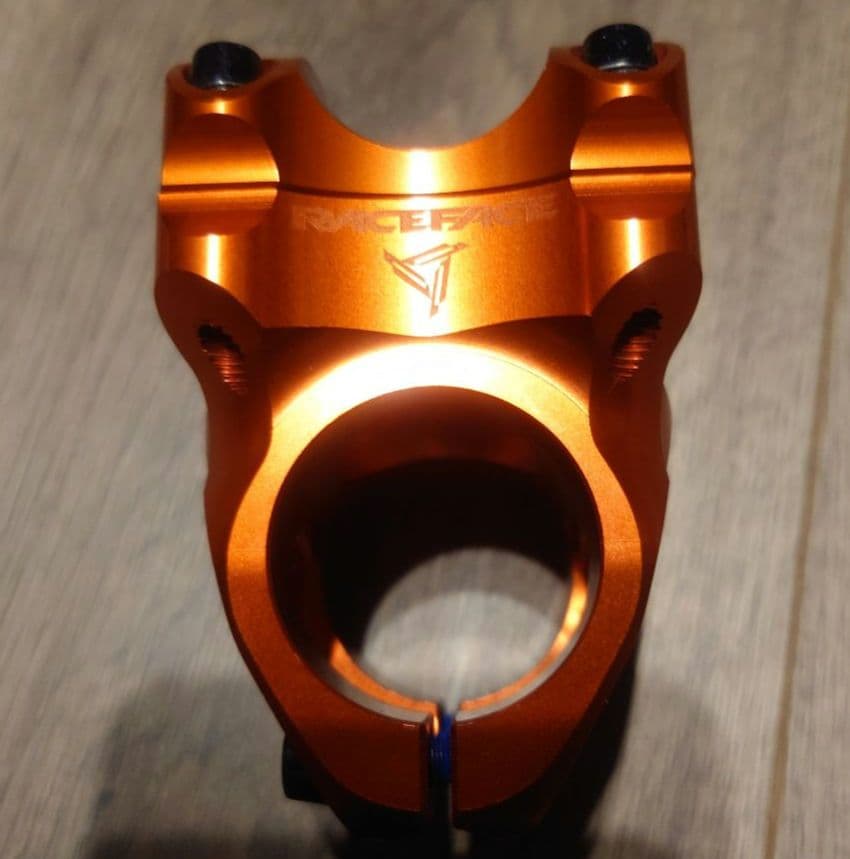 RACE FACE TURBINE-R35 ステム オレンジ
