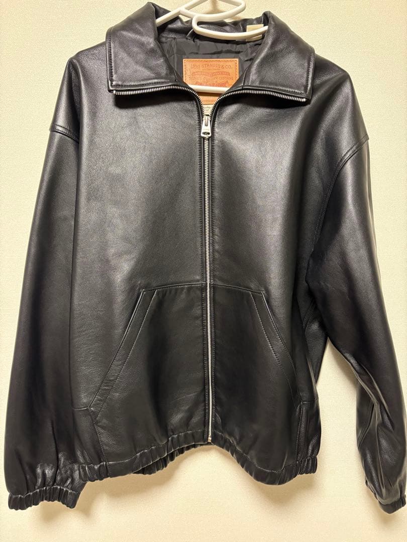 試着のみ リーバイス PREMIUM BLACK レザージャケット levi's