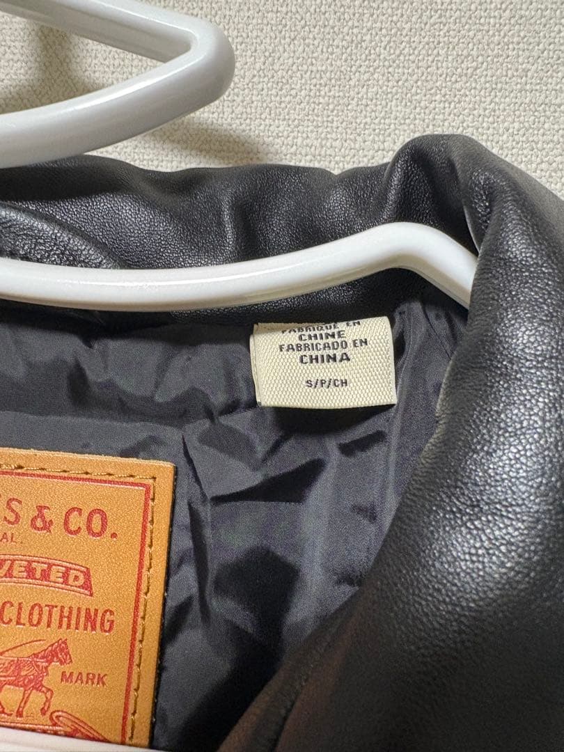 試着のみ リーバイス PREMIUM BLACK レザージャケット levi's