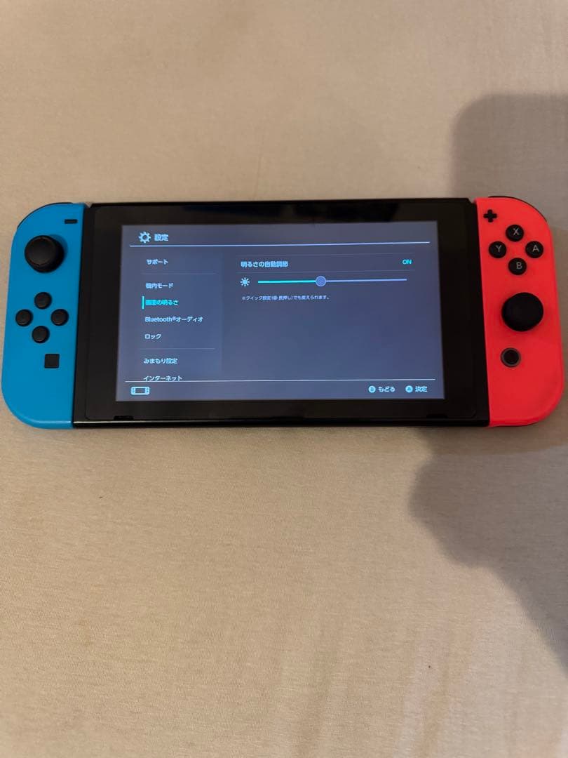 Nintendo switch 本体 ネオンブルー ネオンレッド