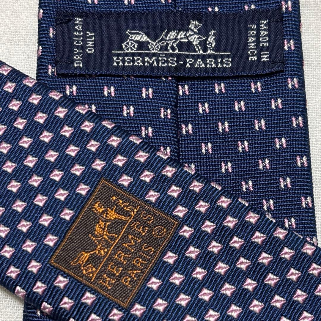 HERMES エルメス　ネクタイ　ネイビー　H柄　ファソネ　美品　※