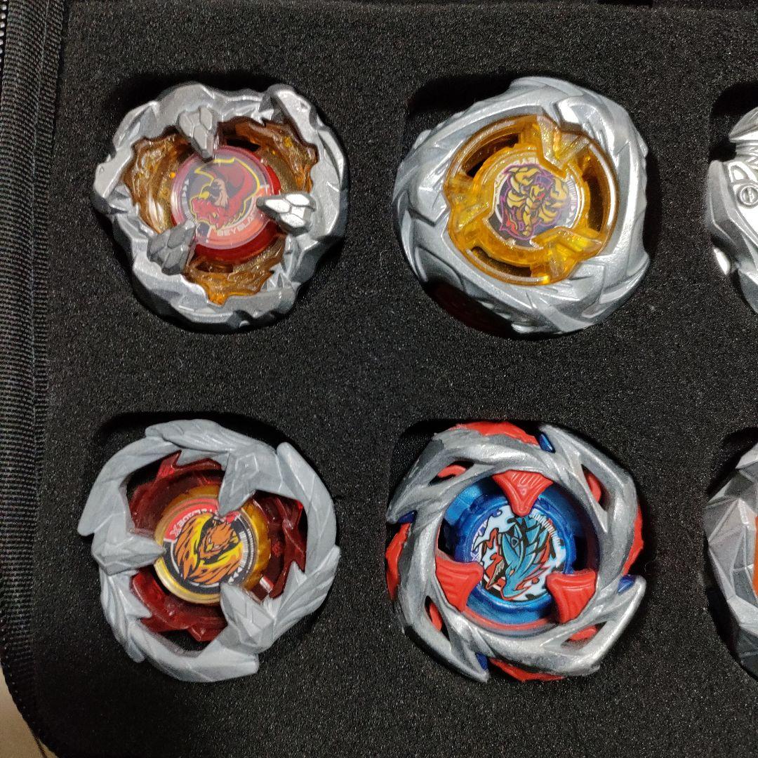 BEYBLADE ベイブレードX ケース　ランチャー　ブレード　ベイバトルパス
