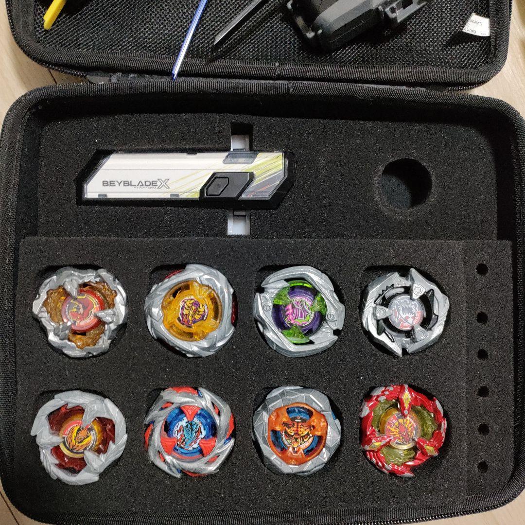 BEYBLADE ベイブレードX ケース　ランチャー　ブレード　ベイバトルパス